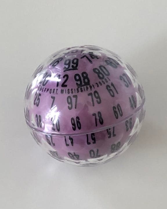 GAMESCIENCE社製 100面ダイス　紫