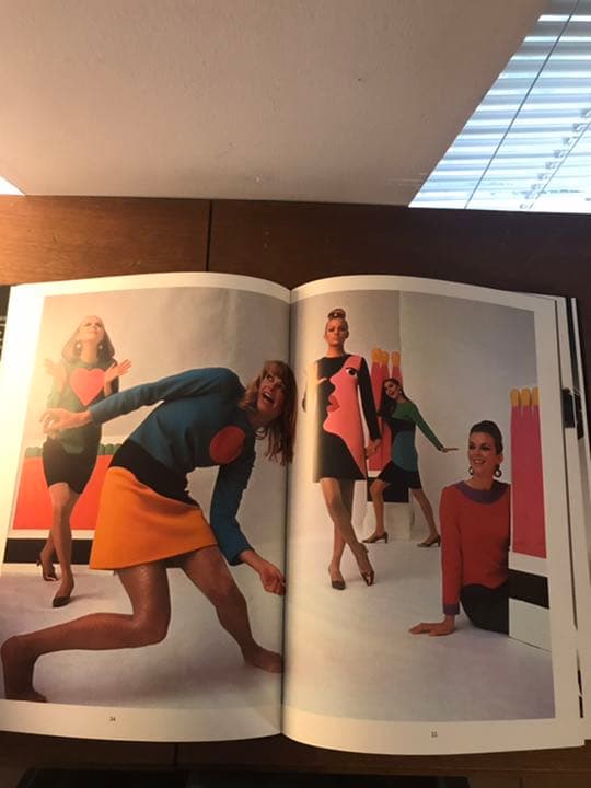 Yves Saint Laurent 洋書　写真集