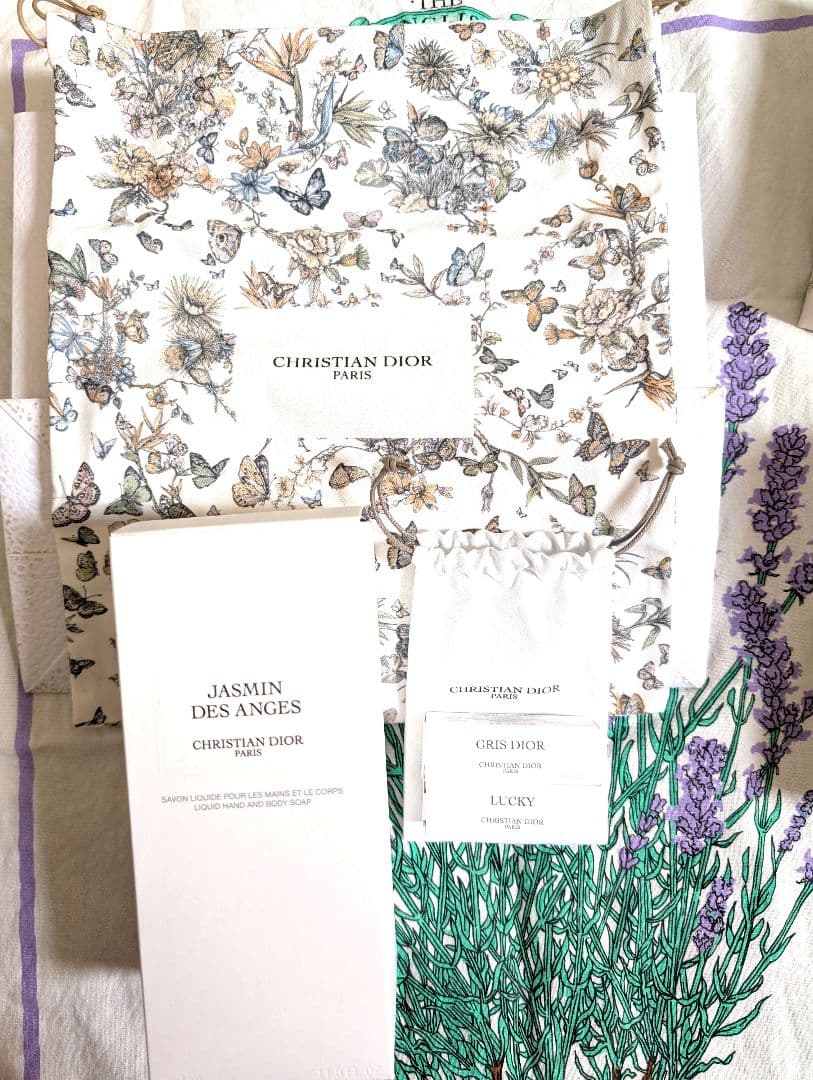 Dior　ジャスミン　デサンジュソープ　オードパルファン２種　巾着２種　箱付