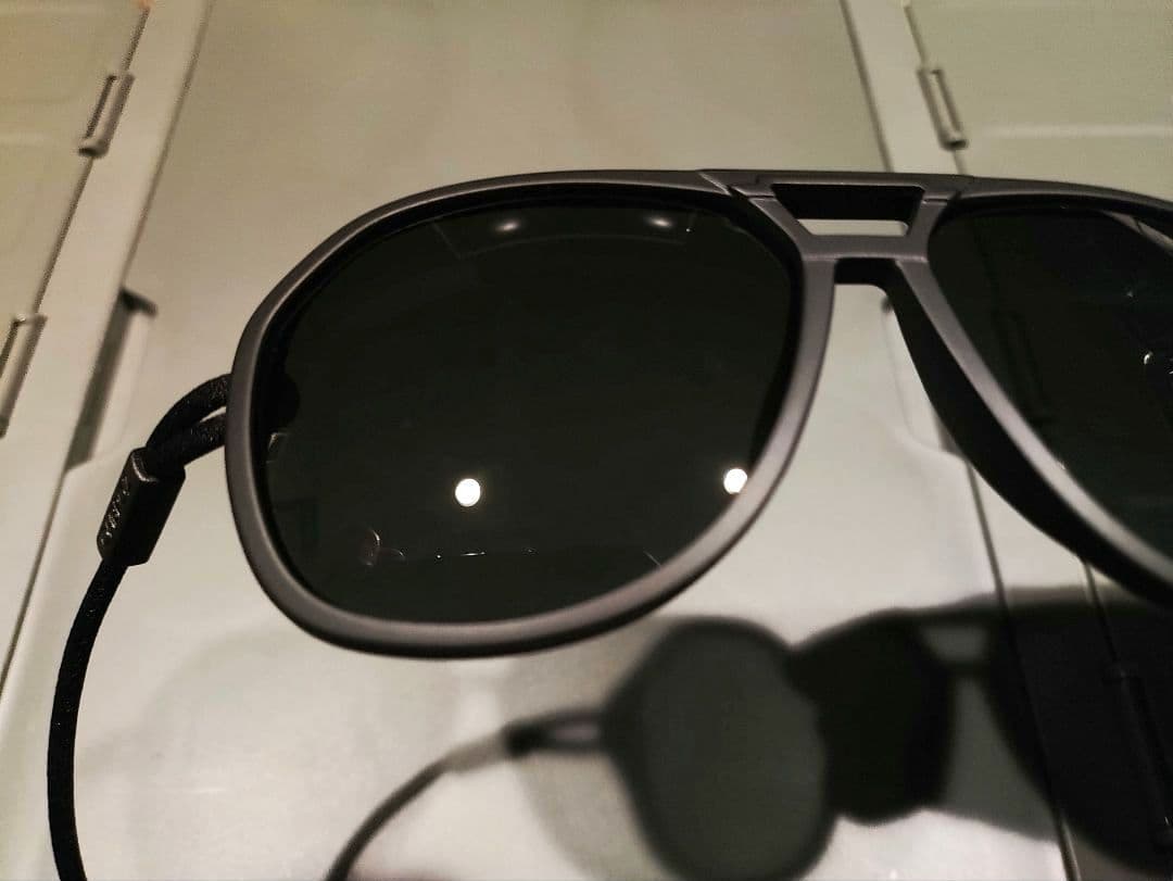 OMBRAZ/オンブラズ　CLASSIC Armless サングラス