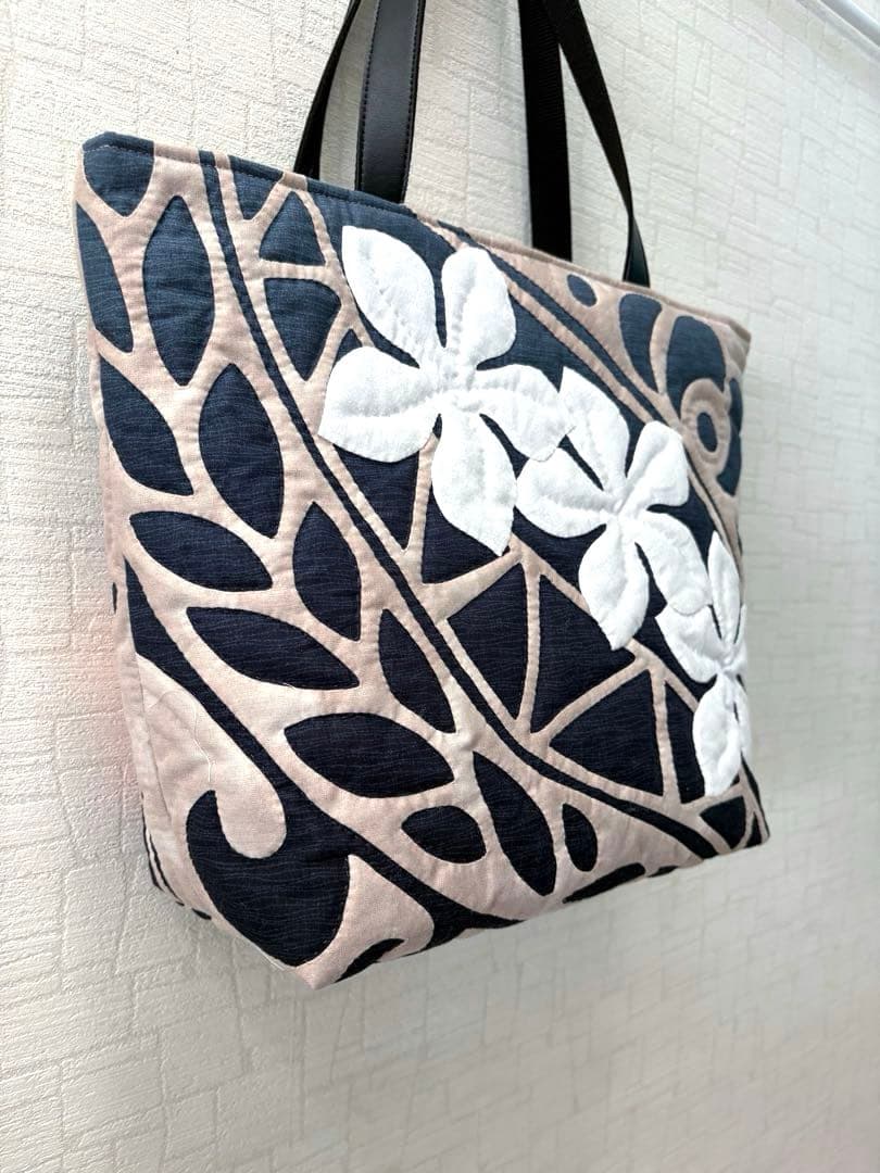 ハワイアンキルトトートバッグ　　　　　　　　　タパ柄&プルメリア