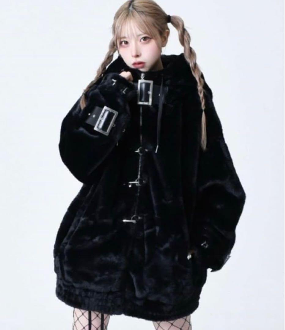 REFLEM【レフレム】ファイヤーマンバックルベルトハイネックファーパーカー