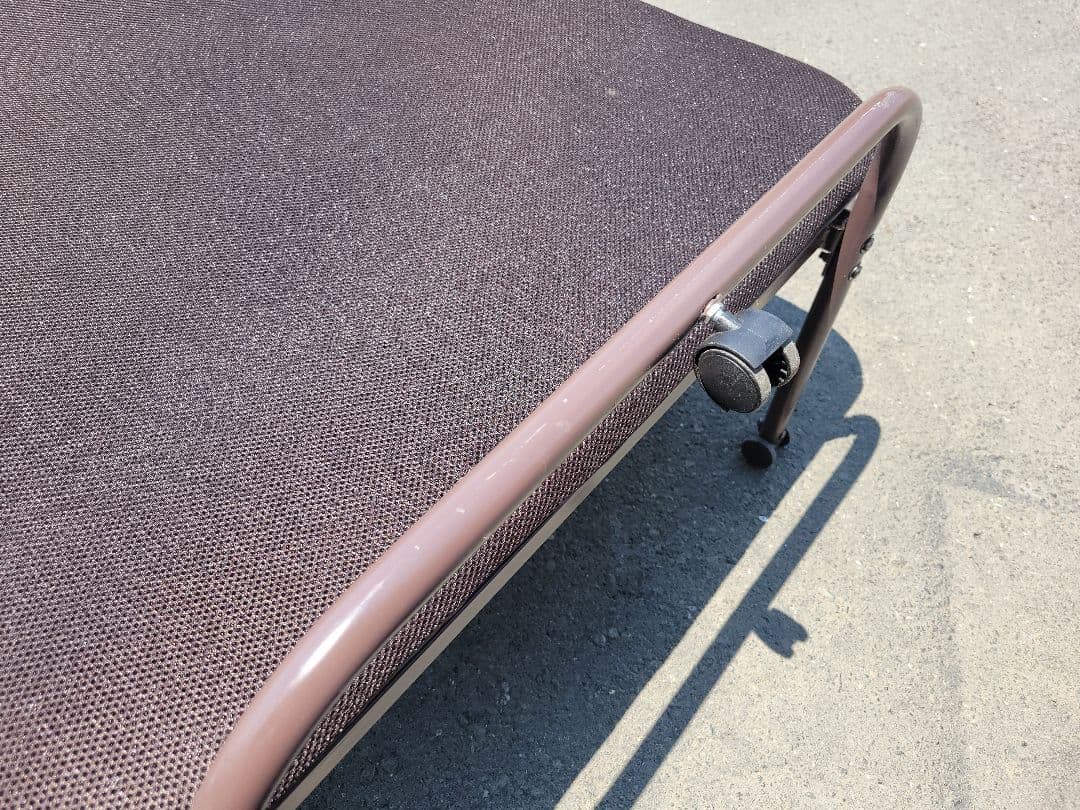 3台まとめて！折りたたみ式 リクライニングベッド ブラウン キャスター付き（③）