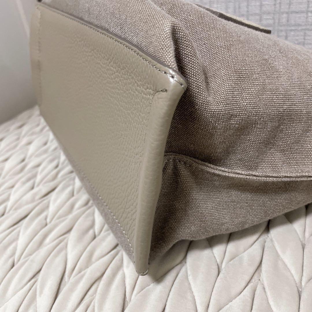 IACUCCI イアクッチ　ソルベットS ハンドバッグ