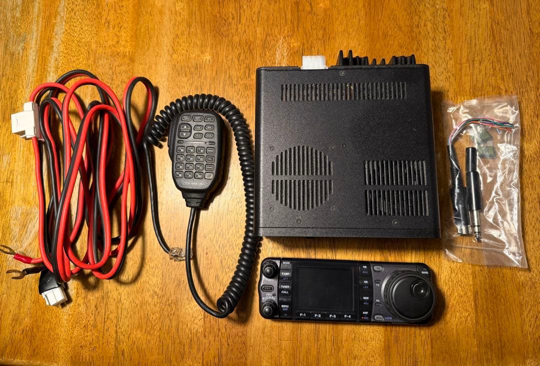 ICOM IC-7000M トランシーバー