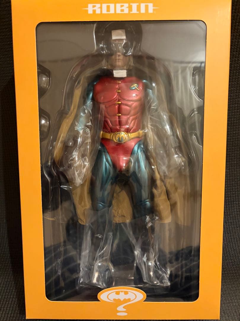 マ*ル様 新品未開封！ホットトイズロビン★ダークナイトバットマンフォーエバー