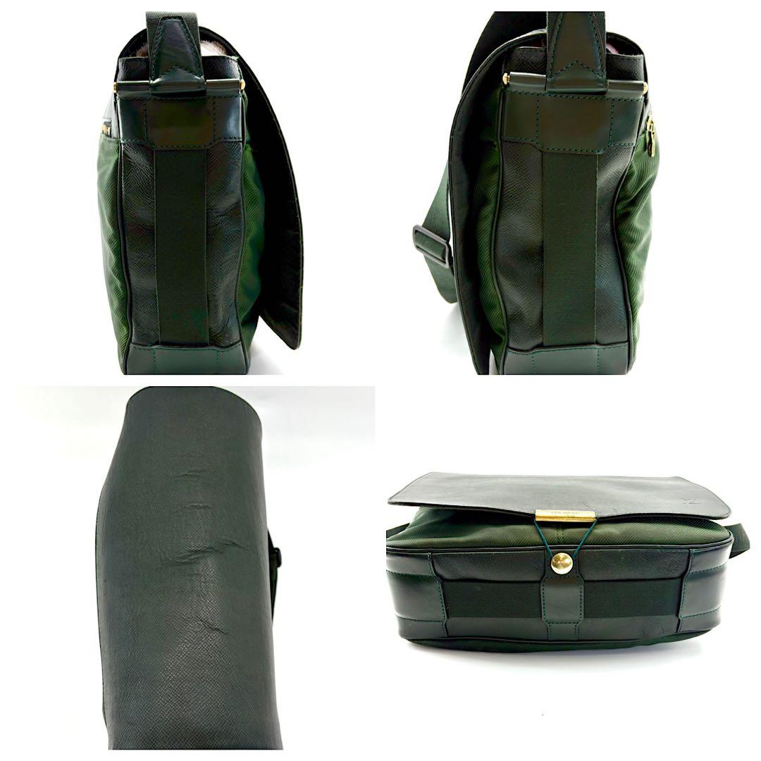 VUITTON ヴィクトール　メッセンジャーバック　ダークグリーン　斜め掛け
