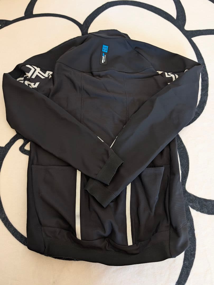 ASSOS【MILLE GT Winter Jacket EVO】