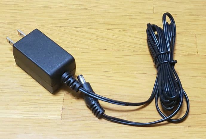 UNIVERSAL AUDIO UAFX TAPE ECHO ギターエフェクター