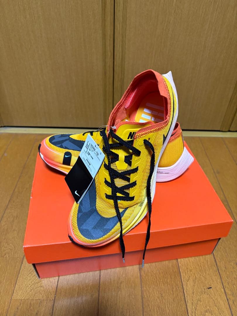 【新品未使用】NIKE ヴェイパーフライ ネクスト% 2 27cm タグ付