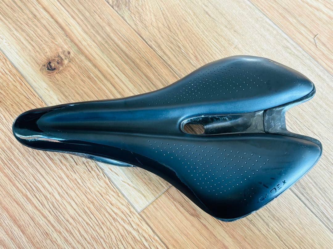 パーツ CADEX BOOST SADDLE