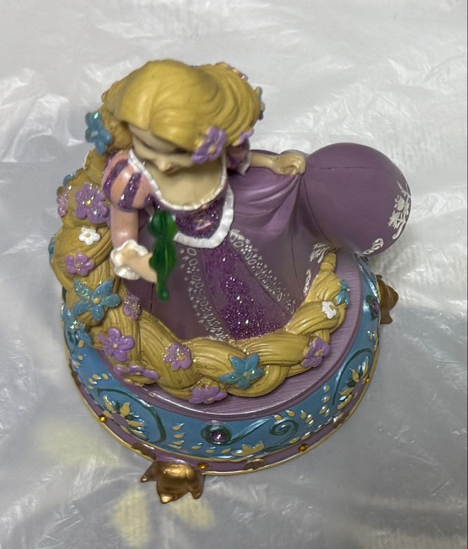 ディズニーランド パリ 塔の上のラプンツェル オルゴール