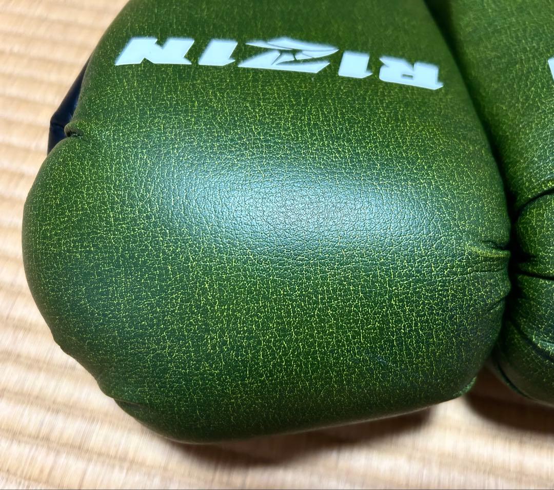 RIZINキック ボクシンググローブ 8オンス