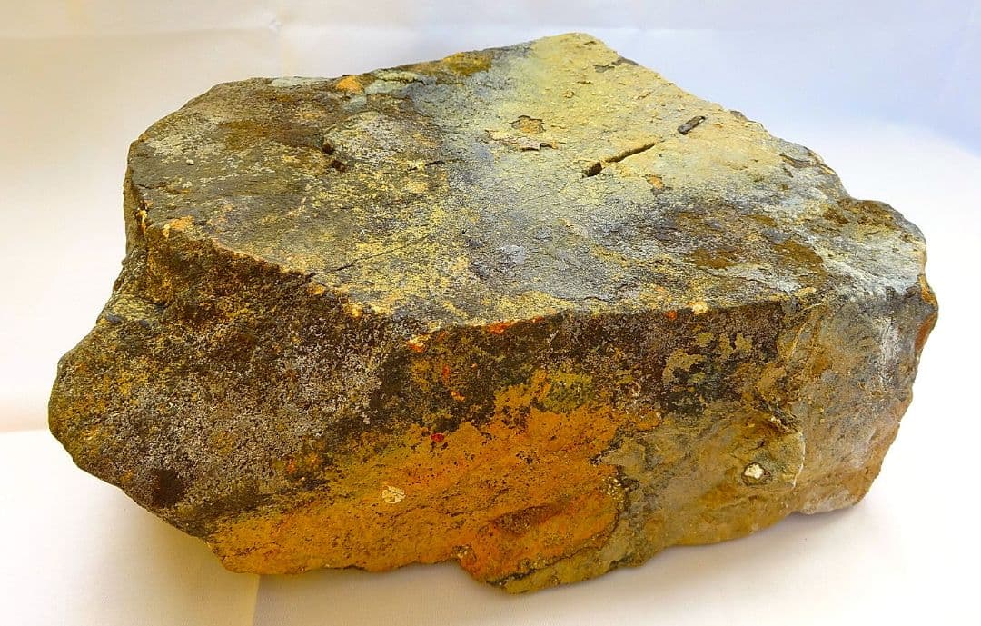 超レア!!高線量!!増富温泉ラジウム黒鉱石（163)お風呂用10129g