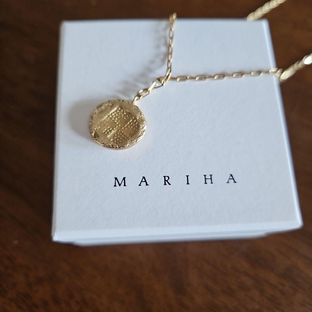 MARIHA 型ゴールドネックレス