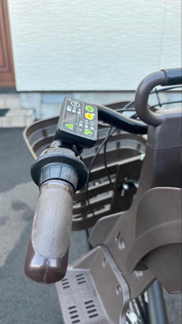 BRIDGESTONE 3人乗り用チャイルドシート付きアシスタC STD