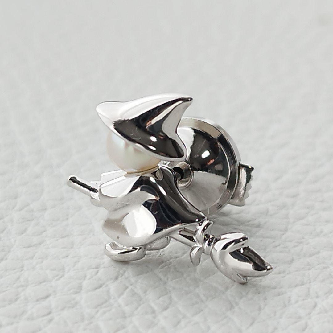 【美品】TASAKI　タサキ　パール　ピンバッジ　魔女　シルバー
