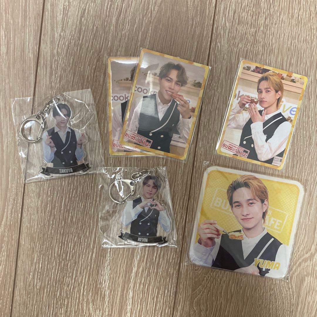 BUDDiiS Cafe トレカ コースター キーホルダー