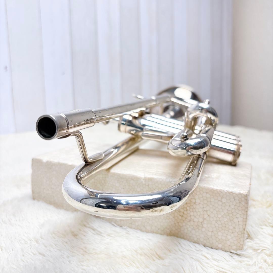 Bach バック TR-300 トランペット B♭ マウスピース付き