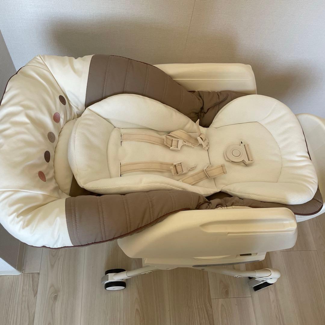 【美品】コンビ ネムリラ AUTO SWING エッグショック ココアブラウン