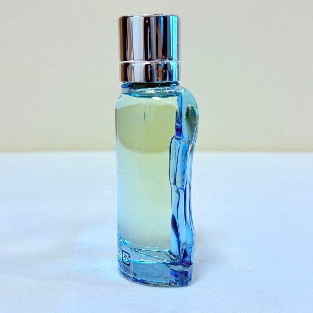 新品　アバクロ　ファーストインスティンクト　ブルー　フォーハー　香水　30ml