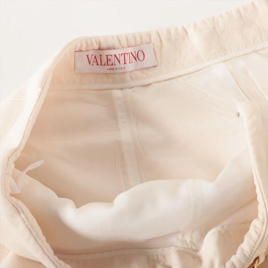 ヴァレンティノ ウール ショートパンツ 38 アイボリー 1ロゴチェーン