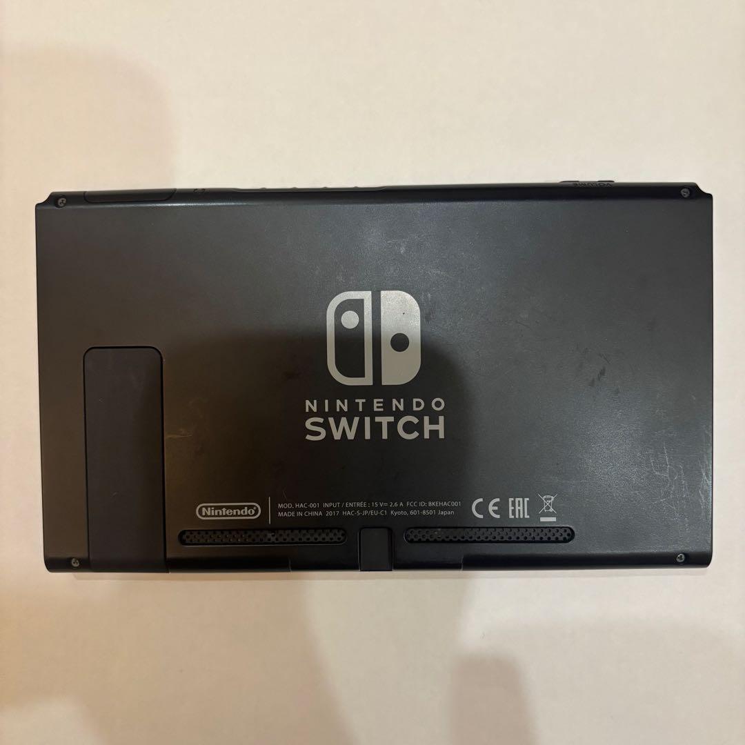 Nintendo Switch 本体 赤/青 Joy-Con 付属品付き　箱無し