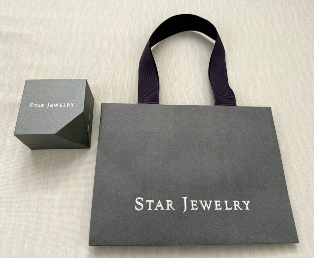 スタージュエリー スター フープ ピアス ホワイト 星型 美品