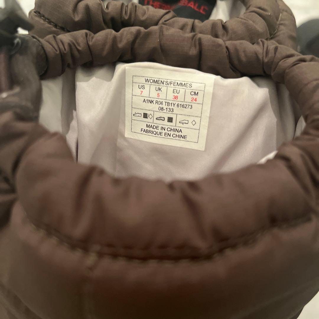 ノースフェイス　ヌプシ24㎝ブラウン系