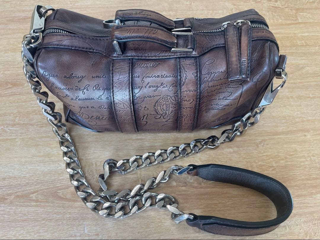 激レア　ベルルッティ　スクリットレザーバッグ