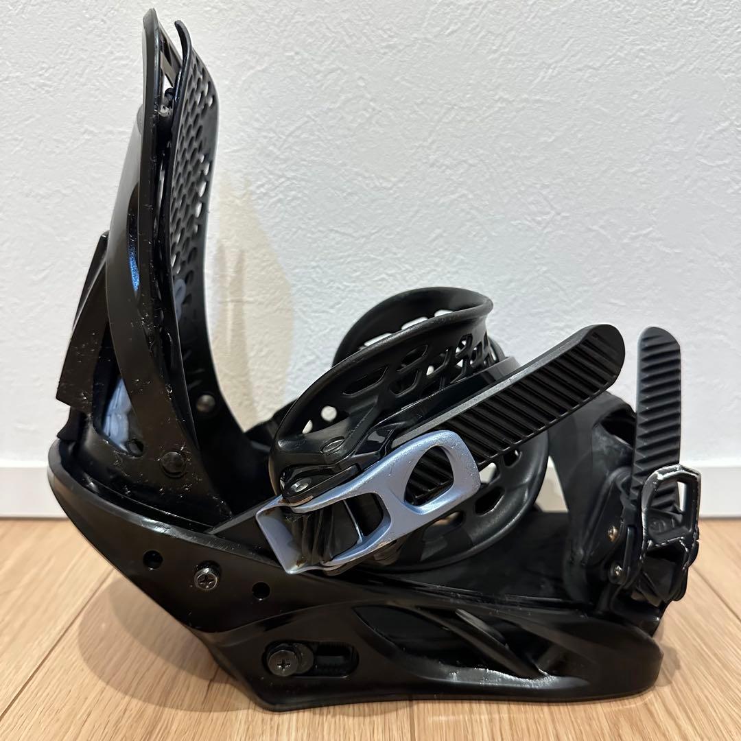 Burton エスカペイド　Mサイズ