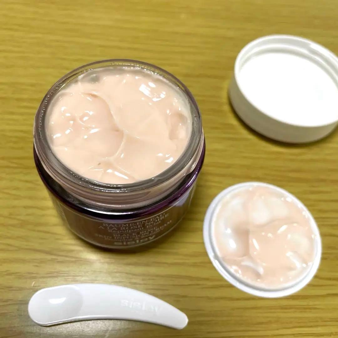 sisley シスレー　ブラックローズ　スキンクリーム　（デイ&ナイトクリーム）