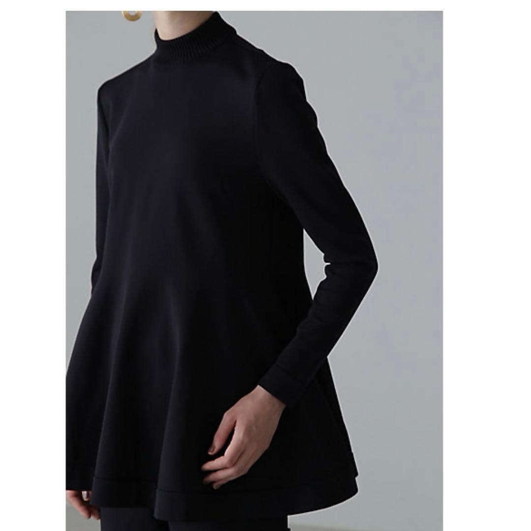 ※トップスのみ　新品　アドーア　adore エアーストレッチペプラムニット