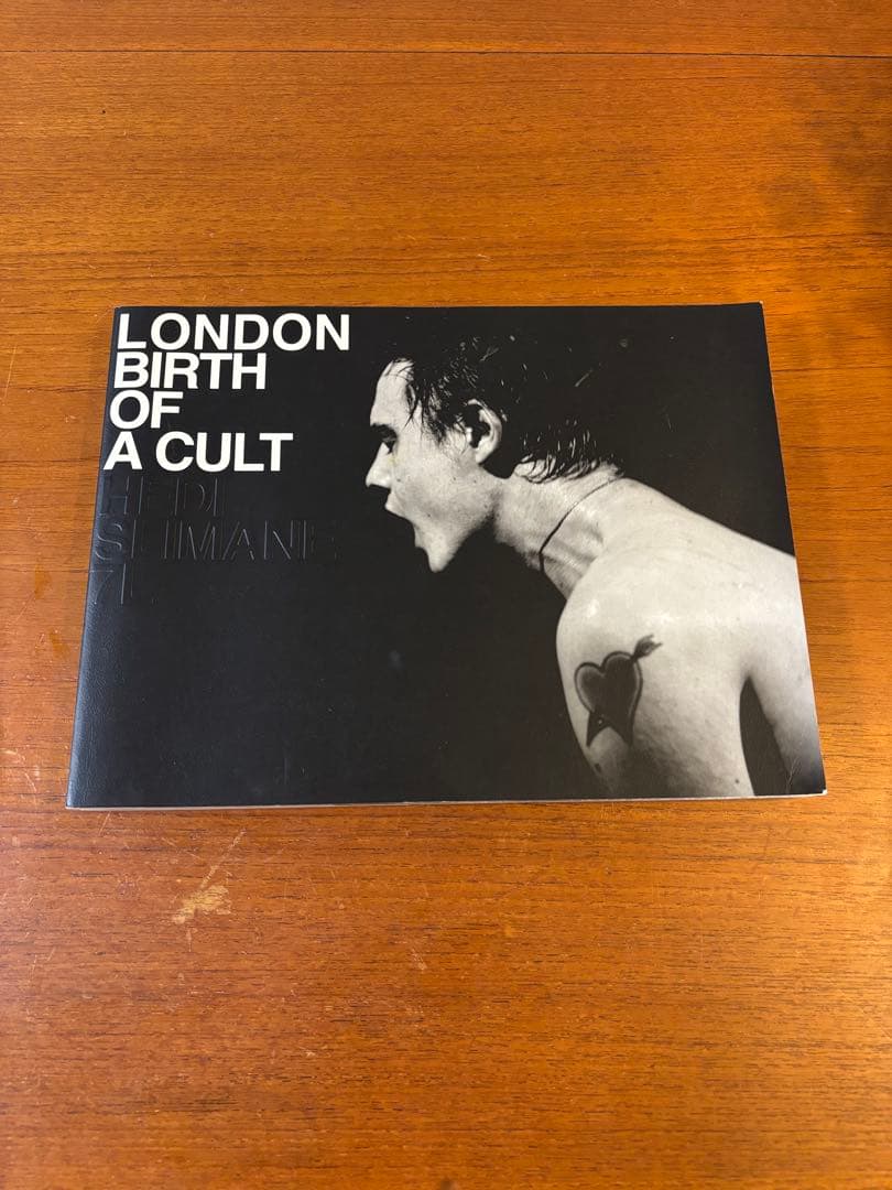 エディスリマン 写真集 LONDON BIRTH OF A CULT 2005