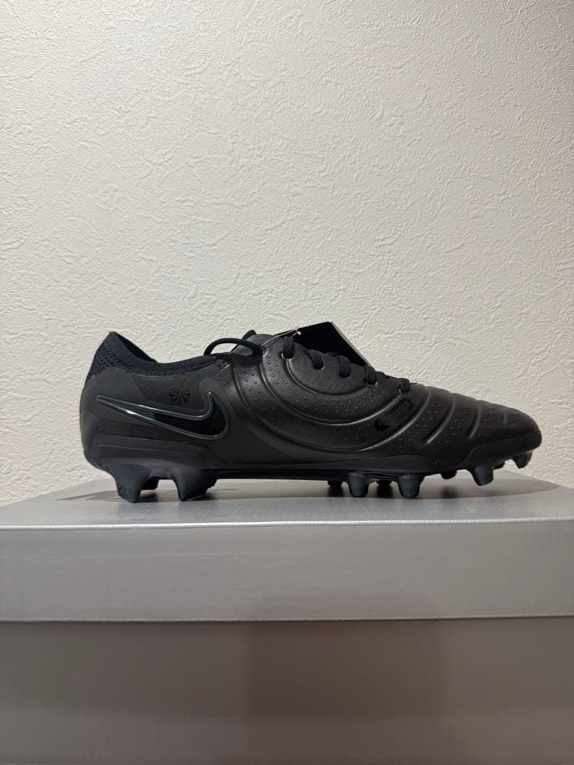 ナイキ ティエンポ レジェンド10 エリート FG