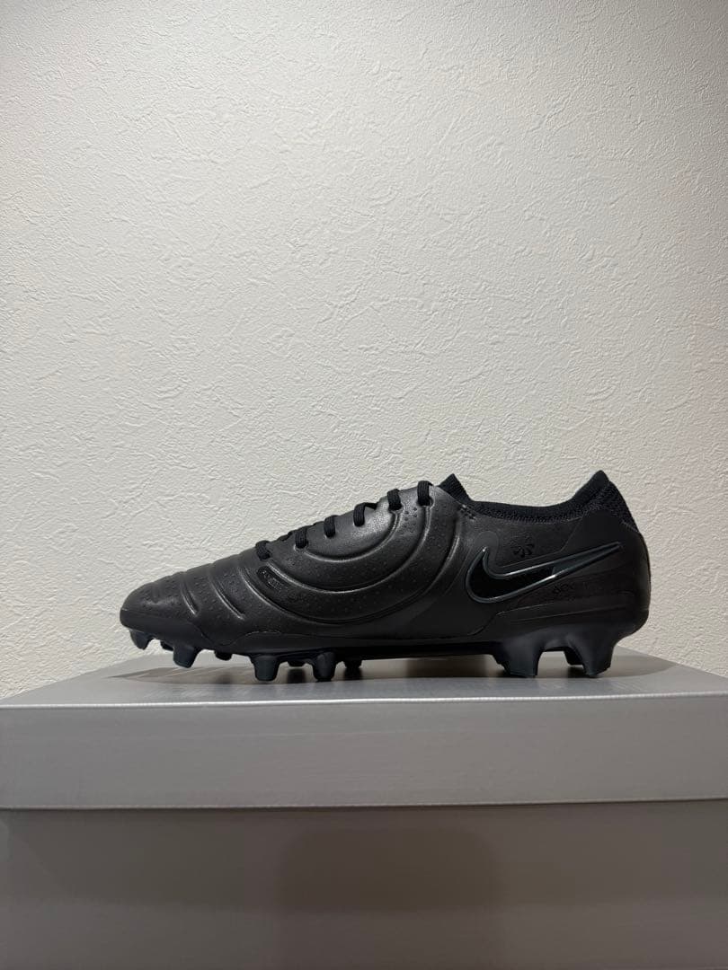 ナイキ ティエンポ レジェンド10 エリート FG