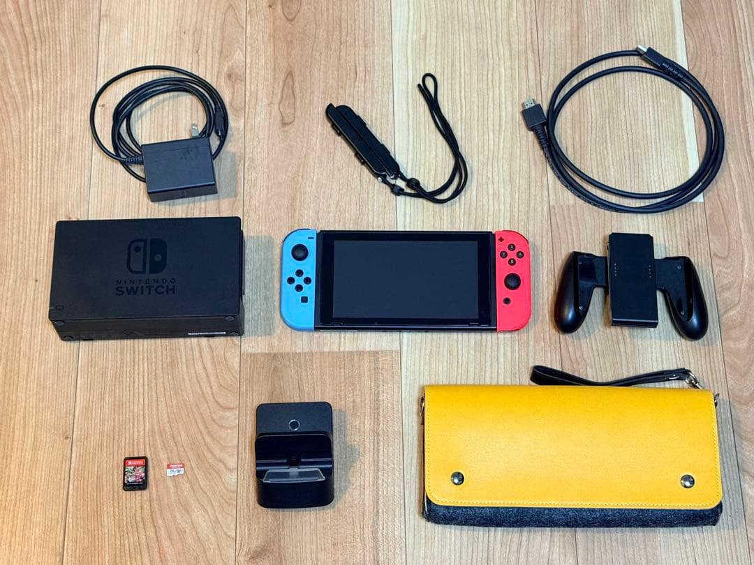 【美品】Nintendo Switch 本体(おまけ付き)