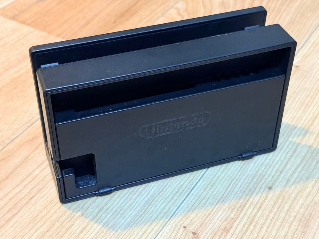 【美品】Nintendo Switch 本体(おまけ付き)