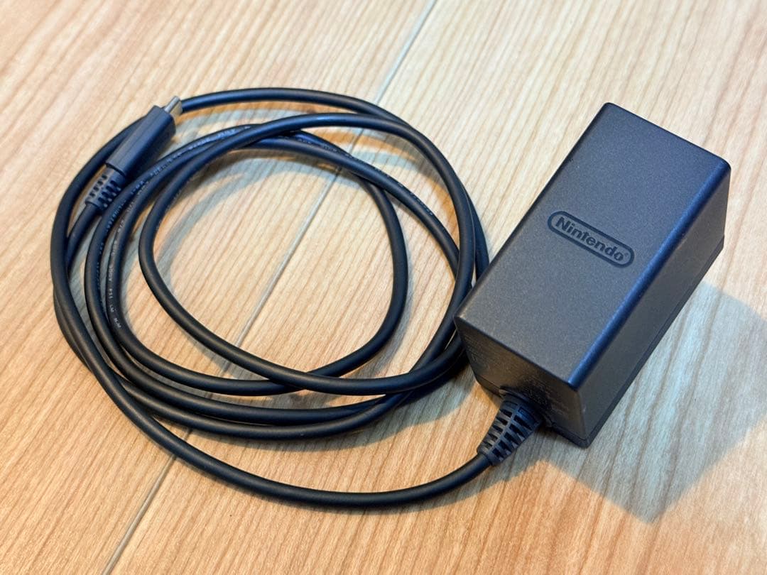 【美品】Nintendo Switch 本体(おまけ付き)