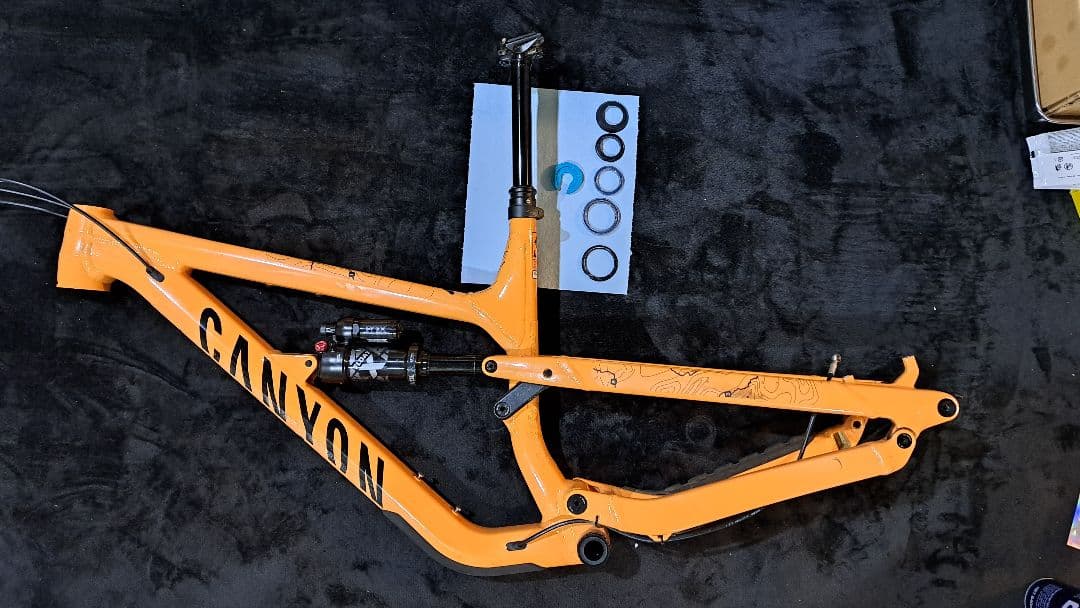 【引き取り限定】canyon spectral 24年モデル 29インチ