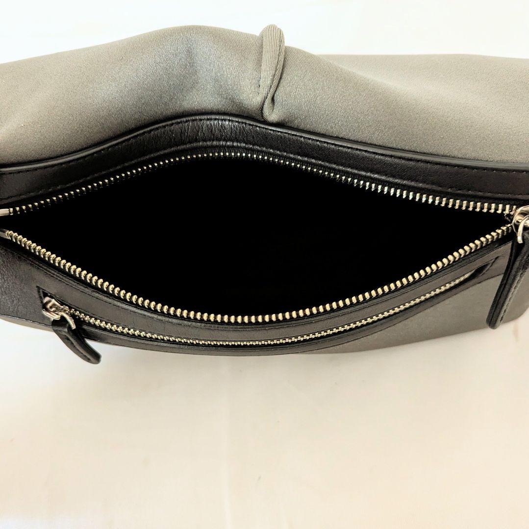 kawakawa hatome ボディバッグ 斜め掛け クロスボディ カーキ