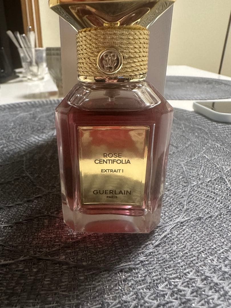 【⭐︎値下げ⭐︎】ゲラン　ローズセンティフォリアエクストレ　香水