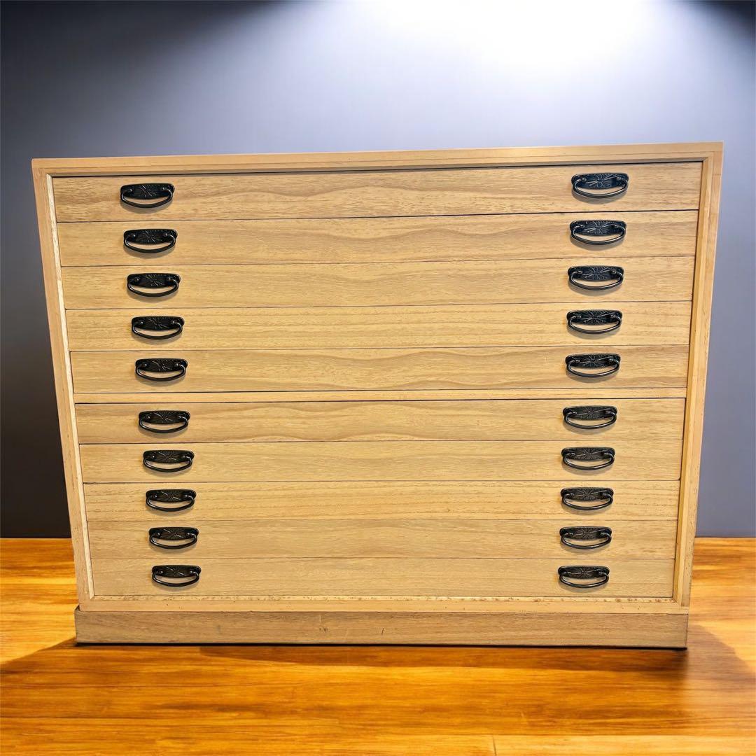 『概ね美品』桐箪笥 桐たんす 10段 和服 着物 衣裳箱 アンティーク