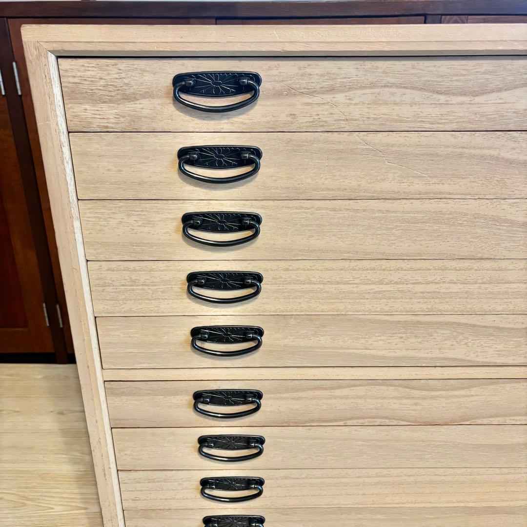 『概ね美品』桐箪笥 桐たんす 10段 和服 着物 衣裳箱 アンティーク