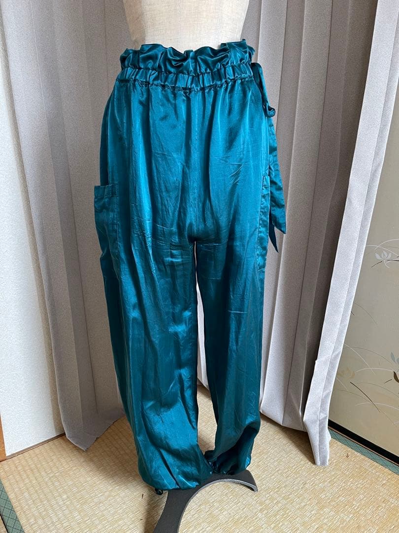 tabrikシルクカーゴパンツ サイドポケット