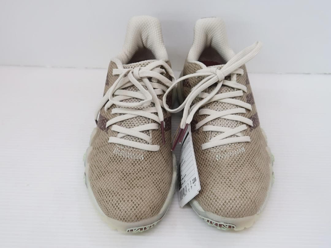 未使用 adidas ゴルフシューズ コードカオス22 スパイクレス【G】.
