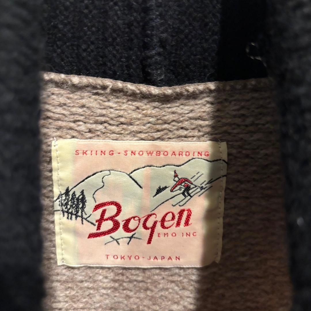 Bogen ニットパーカー　ボーゲン