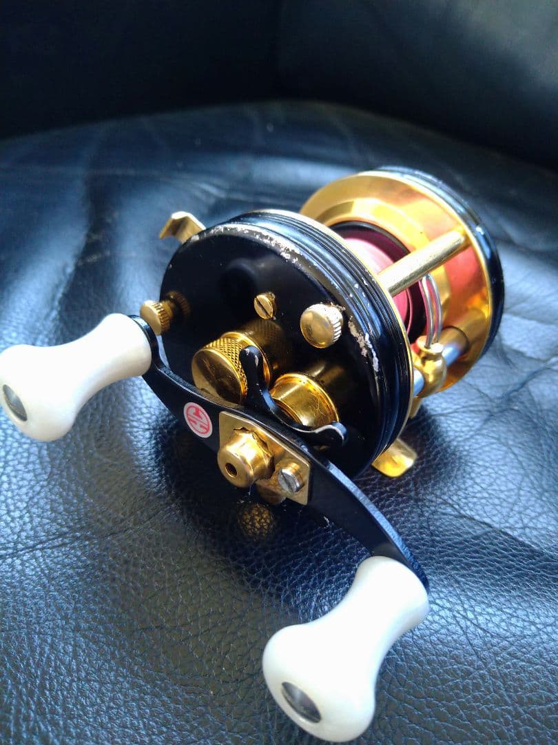 アブガルシア　アンバサダー5000CDL