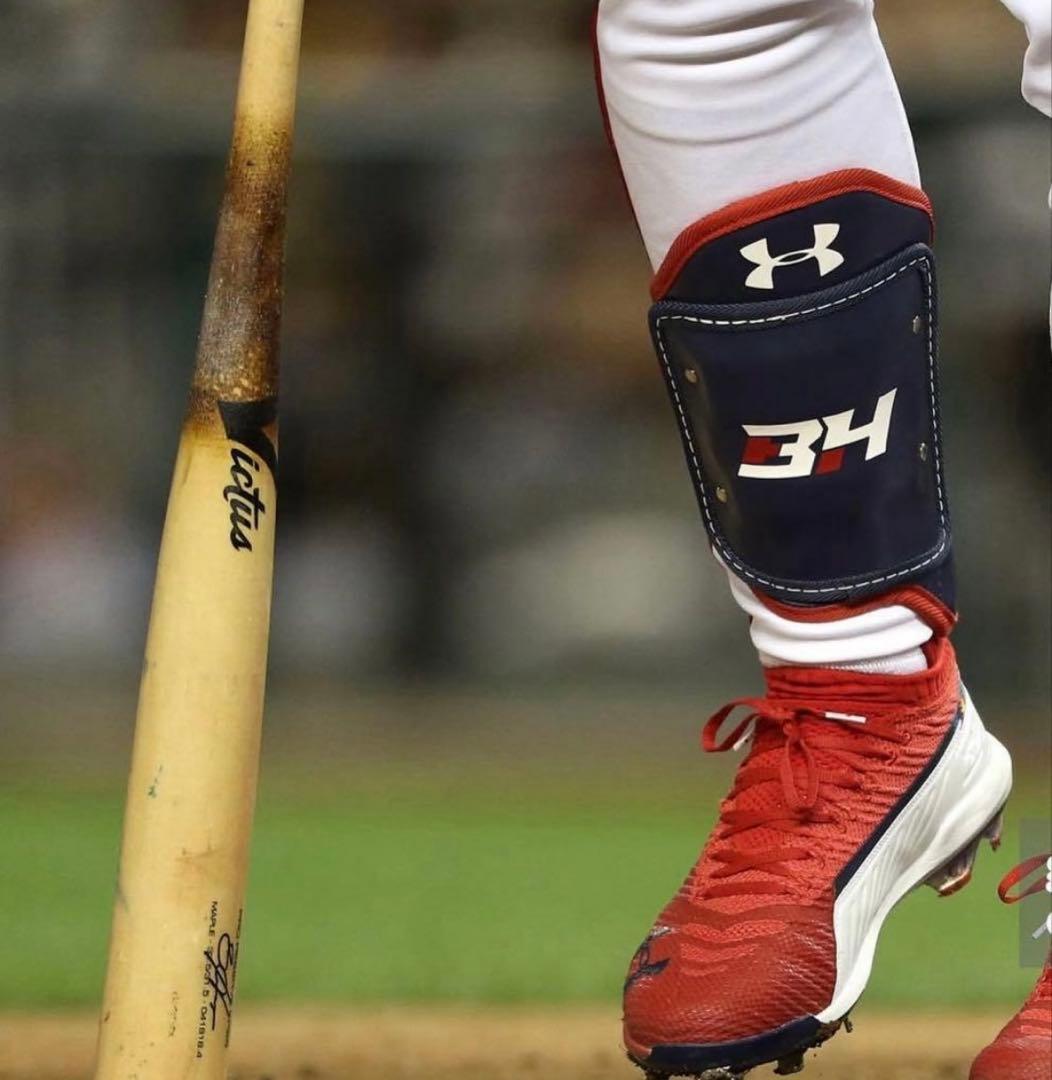 激レア プライス ハーパー 支給 実使用 アンダーアーマー レッグガード mlb