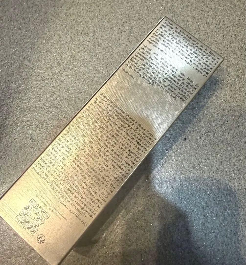 Dior Prestige ラ　ムース　プレステージ